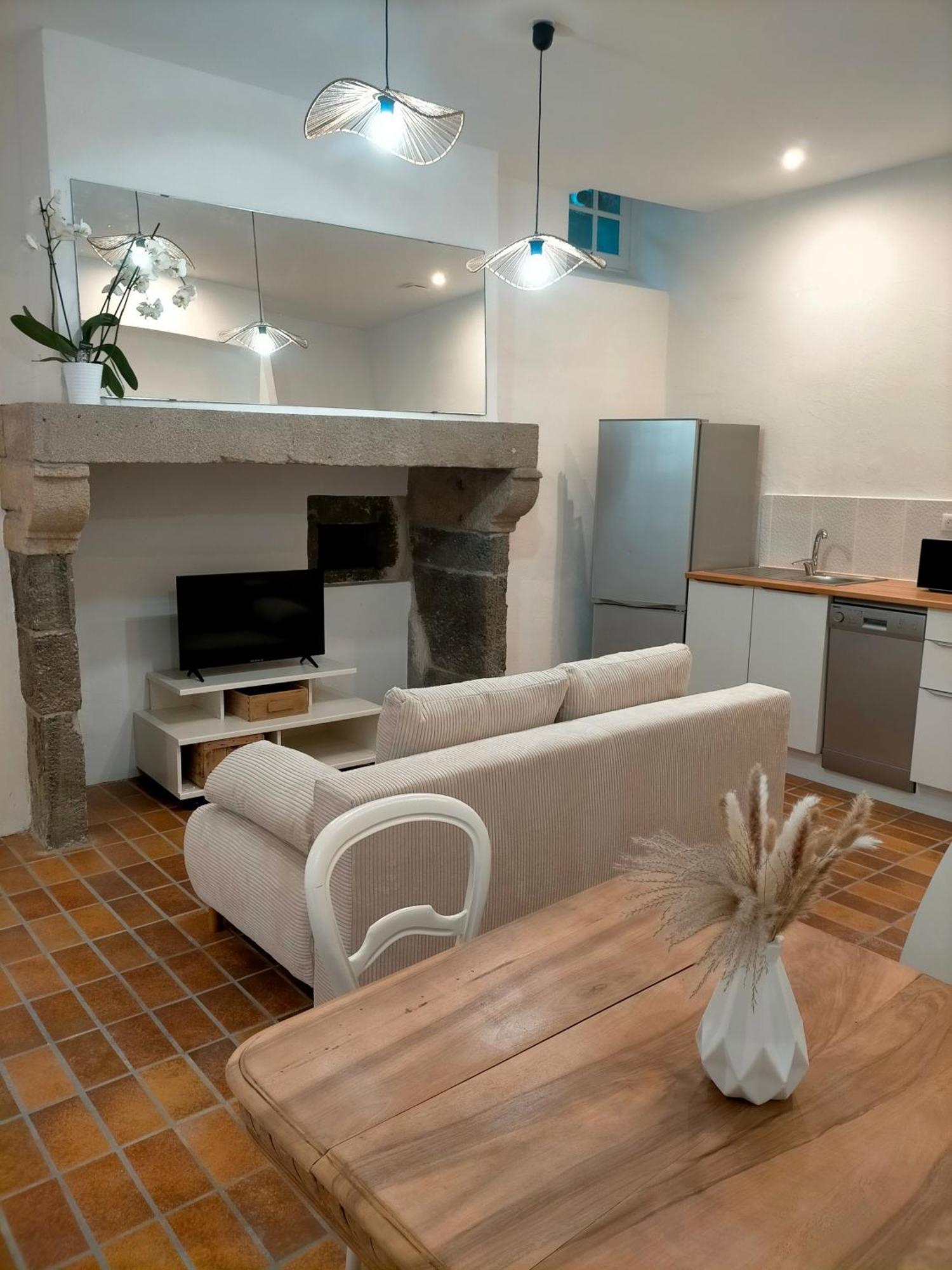 Apartmán Le Relax Max Le Puy-en-Velay Exteriér fotografie